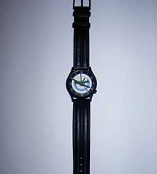 Armbanduhr mit Flugzeugmotiv